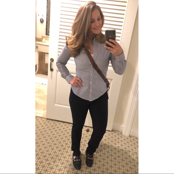 Meet your Posher, Kayla - Picture 2 of 5